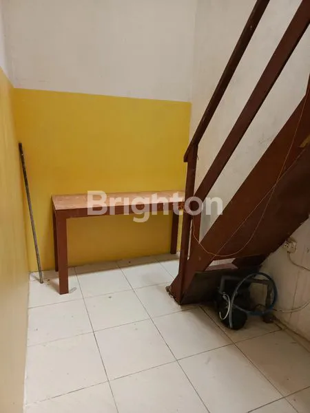 image RUMAH MINIMALIS BEBAS BANJIR DITENGAH KOTA SEMARANG, DIPEMUKIMAN PADAT PENDUDUK (5)