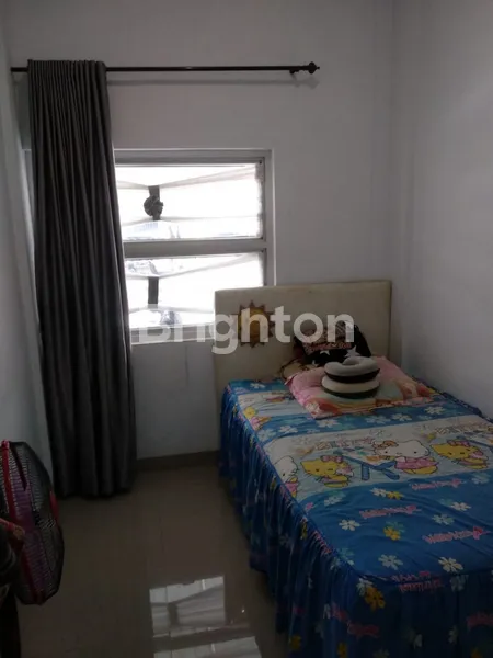 image RUMAH DI KOMPLEK MEHER PALACE JALAN SISINGAMANGARAJA, MEDAN AMPLAS (2)