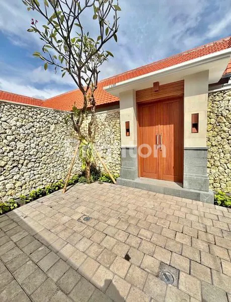 image VILLA BEAUTIFUL IN GUNUNG SALAK KEROBOKAN (5)