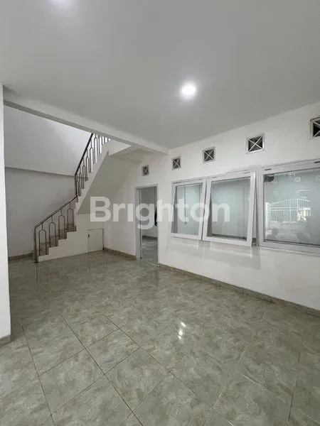 image HUNIAN MODERN MINIMALIS BEJI DEPOK (6)