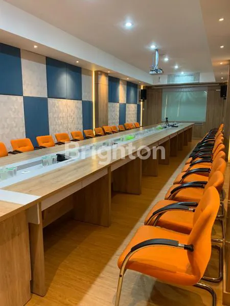 image RUKO 4 UNIT 4 LANTAI CONNECT JADI SATU DI RICH PALACE, LOKASI PREMIUM, MAYJEN SUNGKONO  (2)