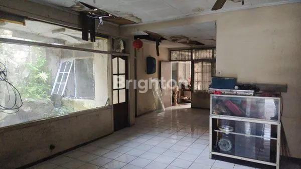 image RUMAH STRATEGIS DI MALEBER, HANYA HITUNG TANAH (2)