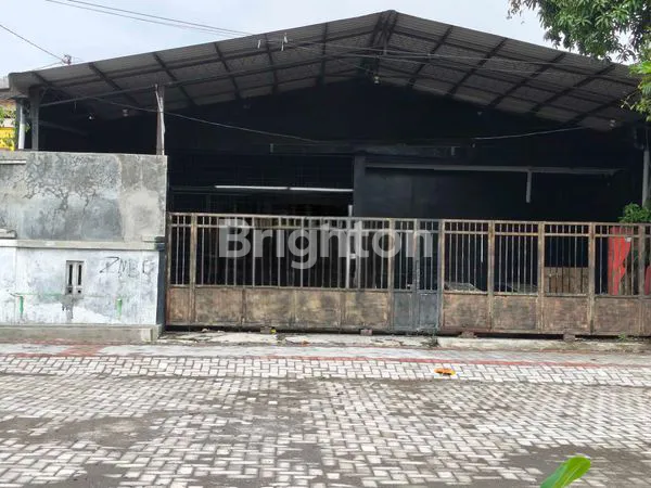image GUDANG SIAP PAKAI DEKAT PELABUHAN DAN STASIUN SEMARANG UTARA  (1)