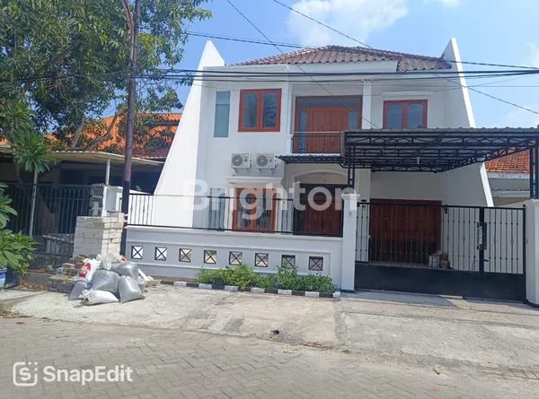 image RUMAH MINIMALIS MODERN, DUKUH KUPANG SURABAYA, SHM (1)