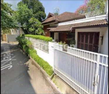 image DIJUAL RUMAH CANTIK DAN ASRI SIAP HUNI DI JAKARTA PUSAT (2)