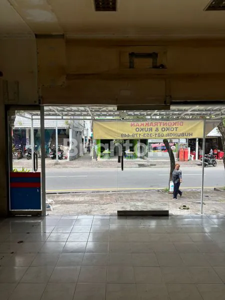 image RUKO 2  LANTAI  STRATEGIS DI KUTA (3)