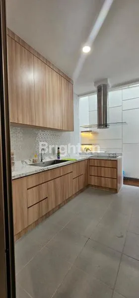 JUAL/SEWA RUMAH FULL FURNISHED 4X15 MIAMI PIK2