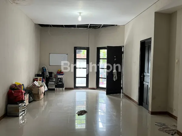 image RUMAH NYAMAN DI PENAMPARAN DENPASAR BARAT – LINGKUNGAN TENANG, AKSES MUDAH, SIAP HUNI (4)