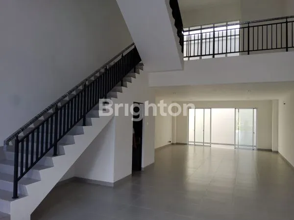 image RUKO 3 LANTAI DI PIK2, LOKASI PREMIUM & STRATEGIS (5)