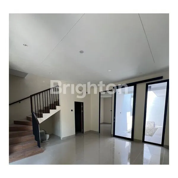 image RUMAH KAHURIPAN MONROE (1)