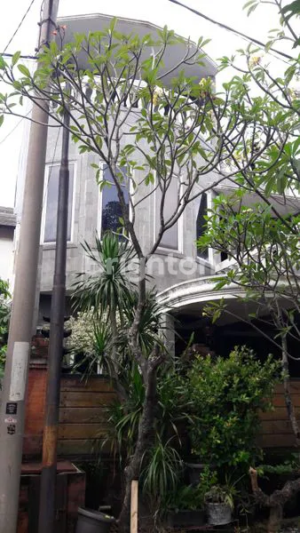 image RUMAH TERBAIK DI JALAN RAYA BOGOR  (3)