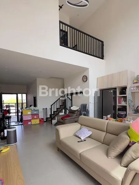 image RUMAH GUNUNG ANYAR TAMBAK MODERN (3)