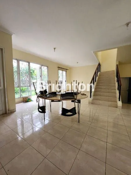 image RUMAH SEWA MEWAH CLUSTER THE GREEN VENETIAN BSD (5)