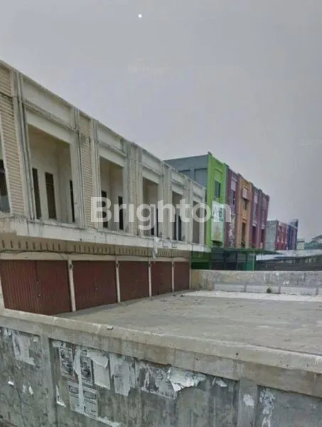 image RUKO GANDENG PREMIUM 5 PINTU DI JALAN ARIFIN AHMAD (1)