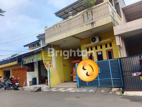 image RUMAH 2 LANTAI DI PERUMAHAN STRATEGIS BEBAS BANJIR (1)