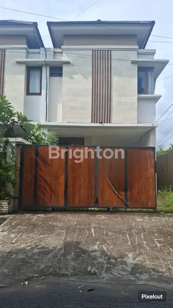image RUMAH MODERN MINIMALIS DI JALAN TUKAD BADUNG (1)