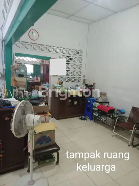 image DIJUAL RUMAH HITUNG TANAH DI TENGAH KOTA SURABAYA (3)