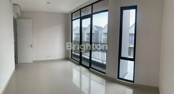 image RUMAH PARAMOUNT PETALS CUKANGGALIH CURUG TANGERANG BANTEN (5)