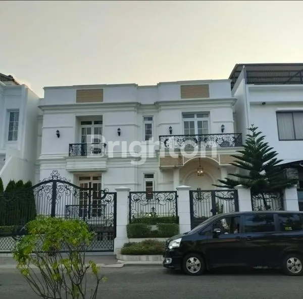 image RUMAH MODERN AMERICAN CLASSIC, FULLY FURNISHED DI MODERNLAND, TANGERANG (1)