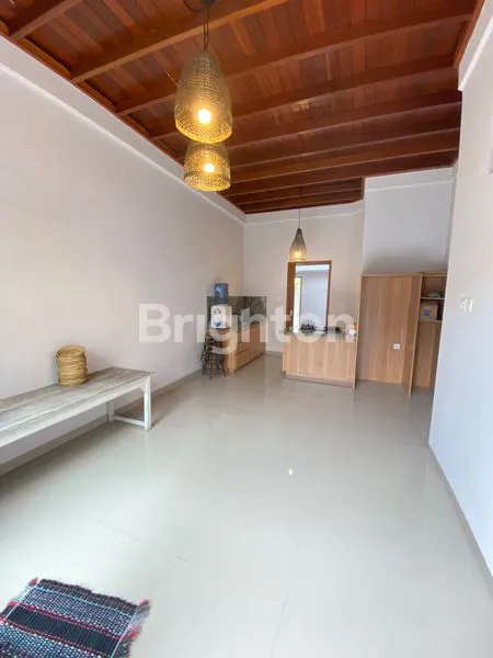 image SEWA RUMAH MEWAH 2 LANTAI, DEKAT SEKOLAH & KULINER (5)