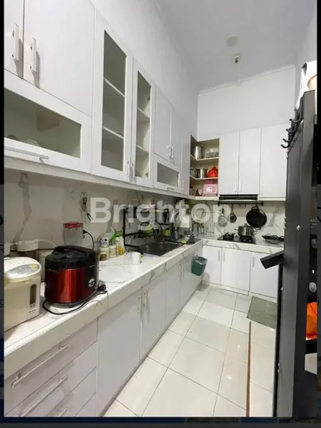 image RUKO MEWAH JELAMBAR 3 1/2 LANTAI (4)