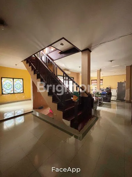 image RUMAH BESAR STRATEGIS CILANDAK – DEKAT CITOS & MRT (4)