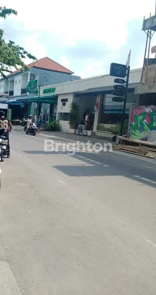 image RUKO MODERN 3 LANTAI, LOKASI BISNIS TERBAIK CANGGU (6)