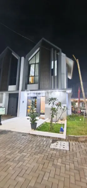 image HUNIAN NYAMAN VIONA KARAWACI, 2 KT 2 KM (1)