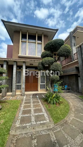 image DIJUAL RUMAH MEWAH – BOULEVARD \NKOTA WISATA CIBUBUR  (7)