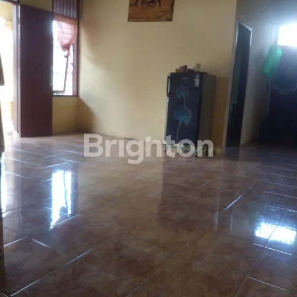 image RUMAH KELUARGA DEKAT JALAN RINGROAD (4)