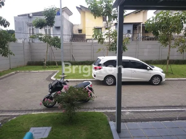 image RUMAH BARU YUTHICA BSD SIAP HUNI (2)