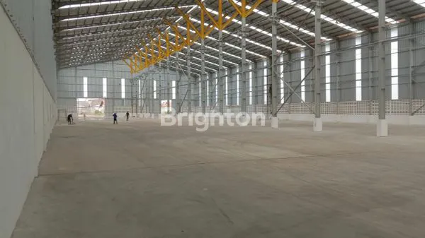 image GUDANG LUAS 4.800M², COCOK UNTUK INDUSTRI & LOGISTIK DI KOTA TANGERANG (3)