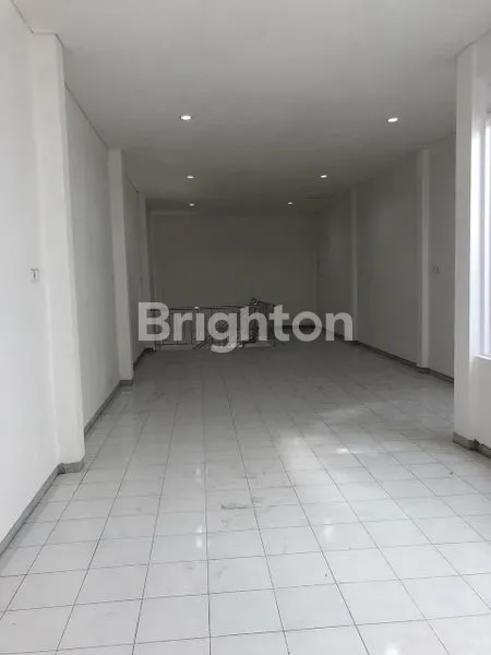 image JUAL SEWA KONTRAK RUKO TOKO RAYA BONGKARAN PABEAN CANTIKAN CANTIAN SURABAYA PUSAT (8)
