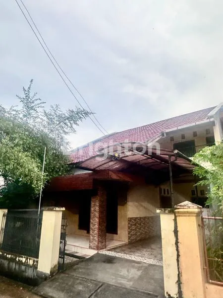 image RAMAH CUKUP LUAS DI ANCE DG NGOYO (1)