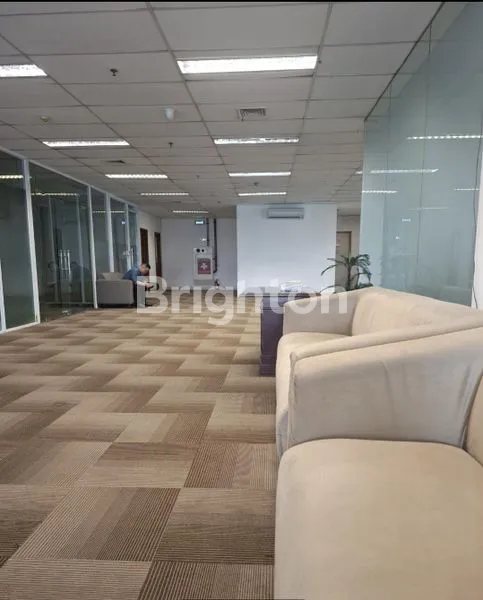 image SEWA KANTOR LUAS 840M² DI PURI INDAH, DEKAT LIPPO MALL (1)