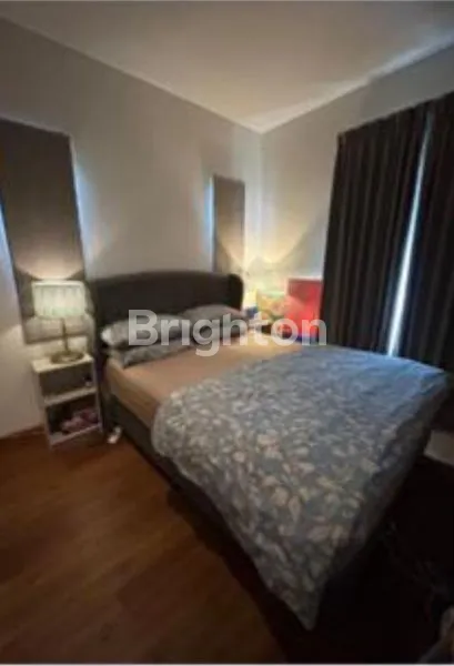 image RUMAH CANTIK 3 LANTAI DI PROVENCE SUITE SERPONG, SHM, SEMI FURNISH (3)