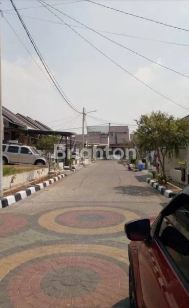 image DI JUAL MURAH RUMAH TERAWAT DI BUKIT CIMANGGU CITY - BOGOR (8)