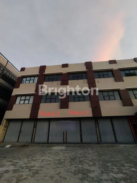 image DISEWAKAN RUKO 3LANTAI DI LOKASI STRATEGIS (3)