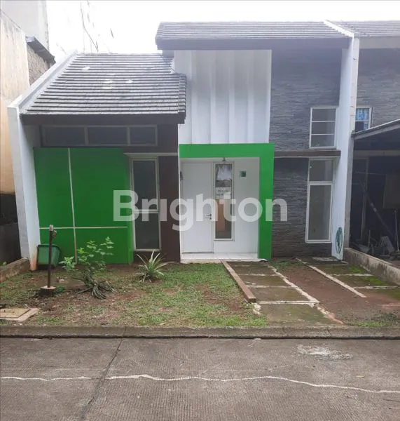 image RUMAH SIAP HUNI DI SERPONG GARDEN 1, HADAP TAMAN (1)