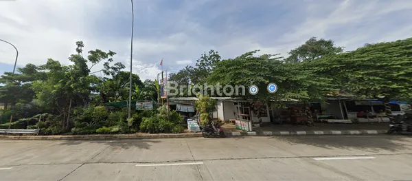 image LAHAN PREMIUM KOMERSIL DI PERTIGAAN  JALAN RAYA KELUAR PINTU TOLL BRIGIF DESARI - DEPOK BATAS JAKSEL (2)