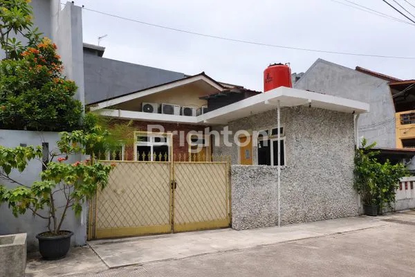 image RUMAH INDUSTRIAL 1 LANTAI KELAPA GADING - COCOK UNTUK STUDIO/OFFICE (1)