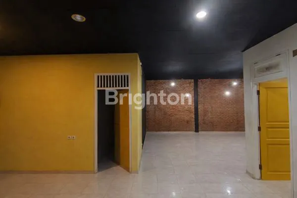 image RUMAH INDUSTRIAL 1 LANTAI KELAPA GADING - COCOK UNTUK STUDIO/OFFICE (6)