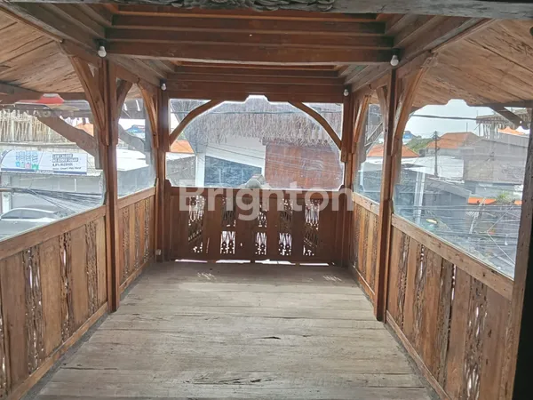 image DISEWAKAN PROPERTI KOMERSIAL UNIK KONSEP JOGLO FULL KAYU 2 LANTAI  (4)