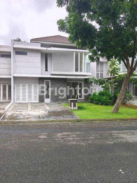 HUNIAN EKSKLUSIF 4KT DI SUVARNA PADI, TANGERANG