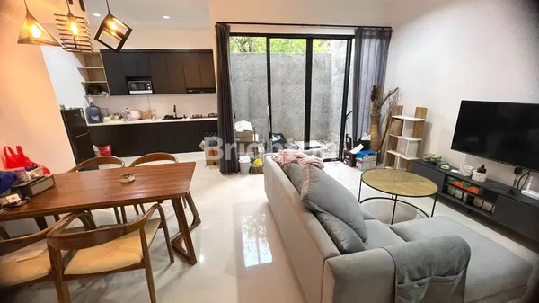 image RUMAH COZY DALAM CLUSTER - NYAMAN DAN TERTATA - DI PONDOK CABE  TANGSEL - FULL FURNISHED (4)