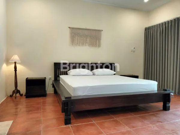 image GORGEOUS 2 BEDROOMS FULLY FURNISHED IN TUMBAK BAYUH - CANGGU (3)