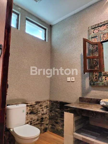 image GORGEOUS 2 BEDROOMS FULLY FURNISHED IN TUMBAK BAYUH - CANGGU (8)