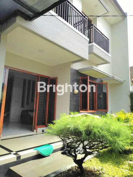 image RUMAH CANTIK 2 LANTAI SIAP HUNI DI TAMAN ARIES (2)