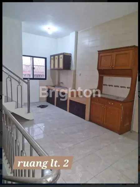 image RUMAH JELAMBAR 4 LANTAI  (3)