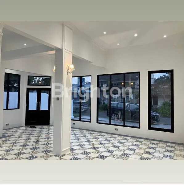 image JARANG ADA! RUMAH PINGGIR JALAN BSD – EX RESTO, PARKIR LUAS, SIAP USAHA (4)